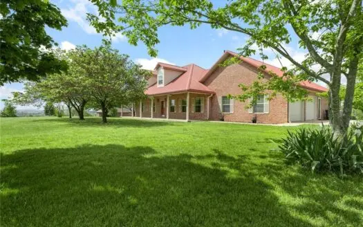 Spacious Brick Executive Home on 4 Acres in Boone County For Sale