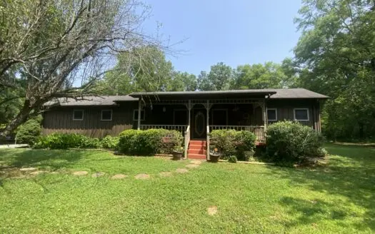 Country Home For Sale In Tn With Equipment Shed & Storage