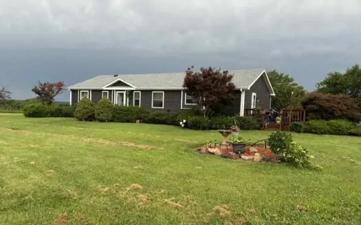 Home on 3 Acres m/l – Just North of Bethany on Paved Hwy 69