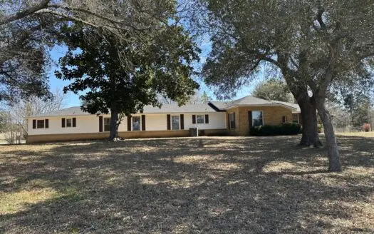 East Texas Country Home For Sale