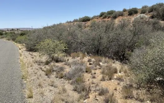 Cordes Lakes AZ Lot for Sale on Paved Road