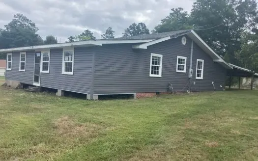 Country Home for sale in Andalusia, AL