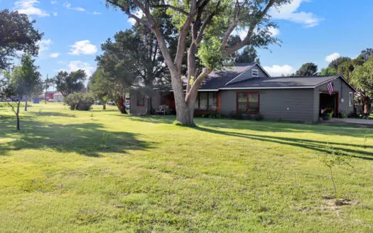 Home For Sale in Adrian, Texas!