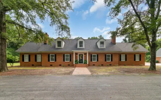 SC Colonial Revival Estate With Acreage