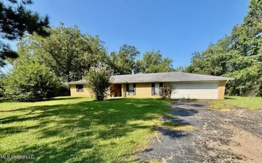 Brick Home in Lawrence County MS