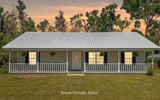 Lake Home with Attached Garage For Sale in Jennings, FL