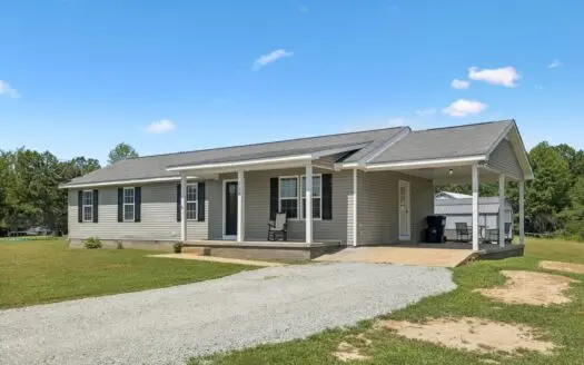 Country Home for Sale in Lewis County, Tennessee