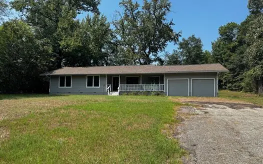 Country Home in Daingerfield Texas