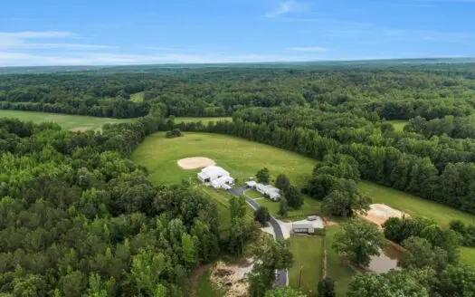 Beautiful Equine Property For Sale Outside Lexington, TN