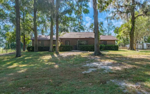Five Acre Hobby Farm For Sale in North Florida
