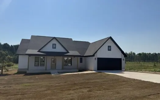 Modern 4-Bedroom Home on 3 Acres in Grant County, AR