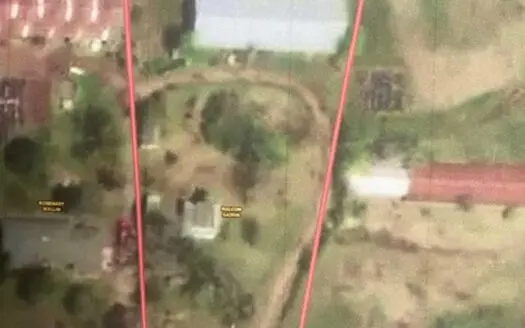 Equine Possibilities with This property and Barn!