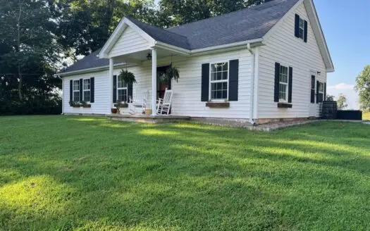 2 bedroom country home for sale near Smiths Grove Ky.
