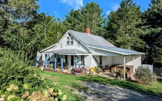 Cottage for Sale in Indian Valley VA!