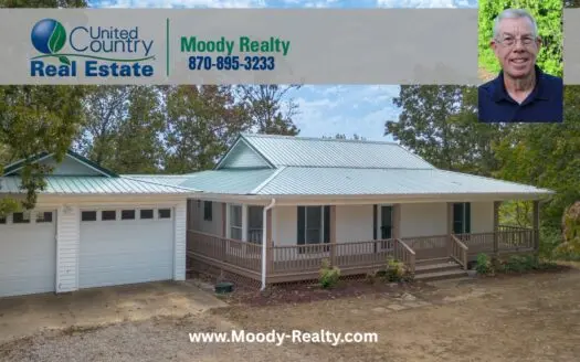 Ozarks Country Home & Acreage On The Southfork River For Sale