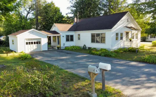 Charming Corner Lot Ranch Home in Passadumkeag, Maine