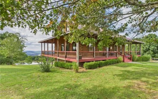 Luxury Log Cabin on 9.95 Acres with Ozark Mountain Views For Sale