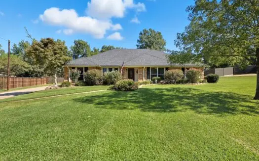 House for sale in Hallsville ISD with pool