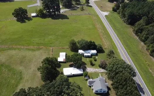 Your Southern Virginia Paradise Awaits Near Kerr Lake!