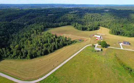 47 Acres W/Home – Garage – Pond – Fencing – Pasutre – Liberty, Ky