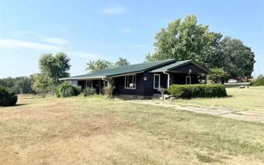Country home for sale Fulton County AR