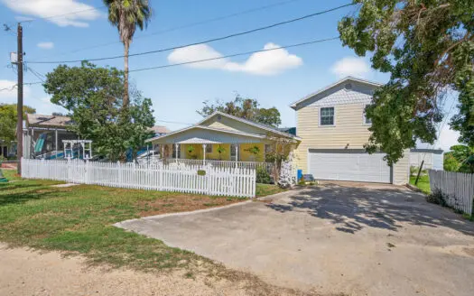 Lake Corpus Christi Waterfront Home