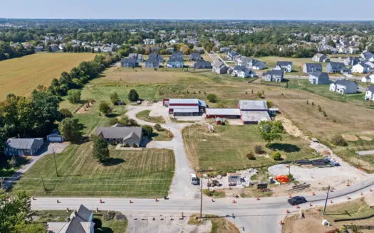 Modern Ranch Farmhouse on 5 Acres – Olentangy Schools