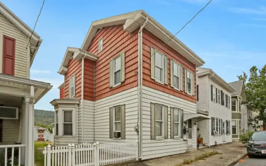 454 Union St, Millersburg, PA 17061