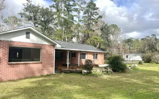 5/2 Fully Renovated Brick Country Home with outbuildings