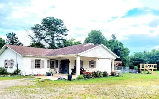 Charming Classy Country Home that has been remodeled for sale!