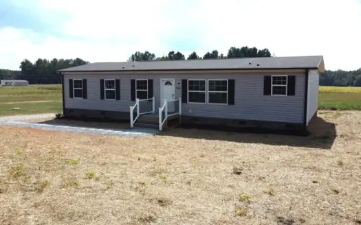 New Construction Home on 1.6 AC in Castalia, NC