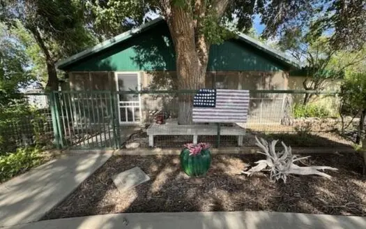 Beautiful Country Home on 10.5 Acres Fort Stockton Texas