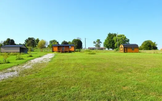Hobby Farm, Tiny Home, Carport, Storage Building, on 2.13 ac