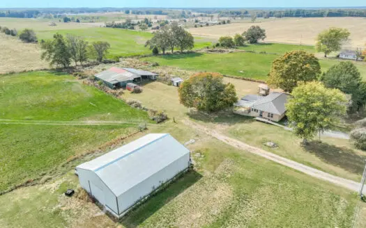 Country Home on 12+/- Acres For Sale In Leoma, Tennessee