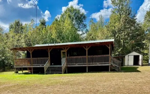 Ranch style home on 8 Acres in Simms, TX For Sale