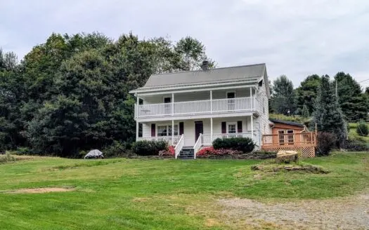 Country Home for Sale in Hillsville VA!