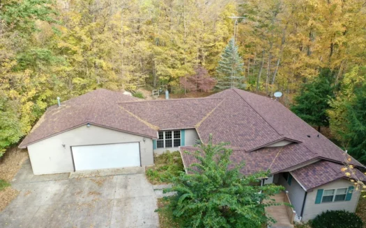 REAL ESTATE AUCTION – Live & OnLine Country Wooded Splendor