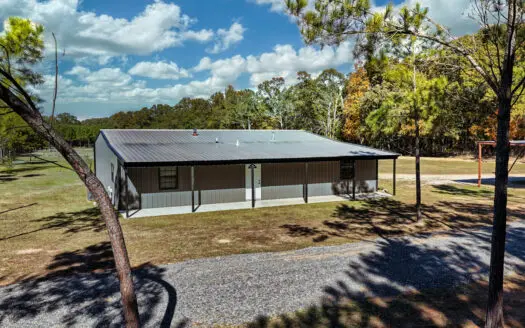 Country Living Meets Modern Comfort on 15 Serene Acres