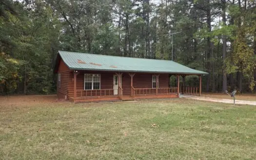 Recreational Ranch with home with acreage for sale in East Texas