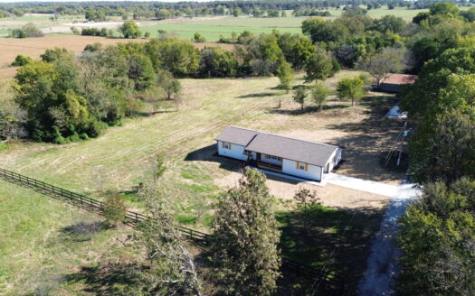 Country Home in Benton County Arkansas
