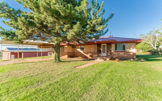 Hobby Farm for Sale 3 bedroom 1 bath on 16+ acres in Oklahoma