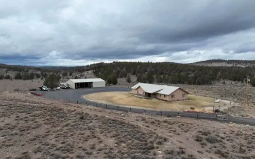 Eastern Oregon Willow Creek Estate