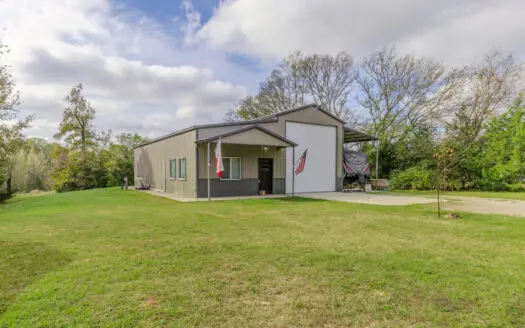 1BR-1BA*2 Acres* Huge Shop/Garage * RV Parking * Scroggins, Texas