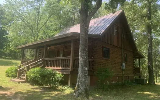 Cozy 2 Story Loft Style Cabin Above Rush