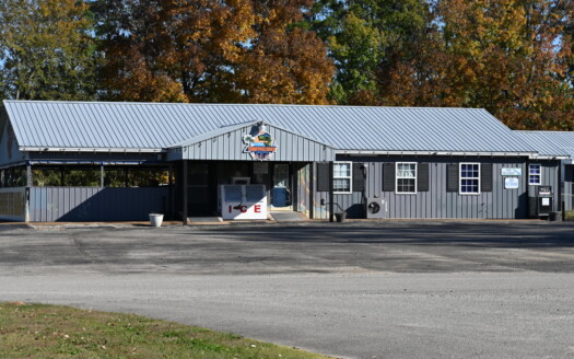 Tennessee Riverfront Multiuse Venue for Sale in Decaturville, TN