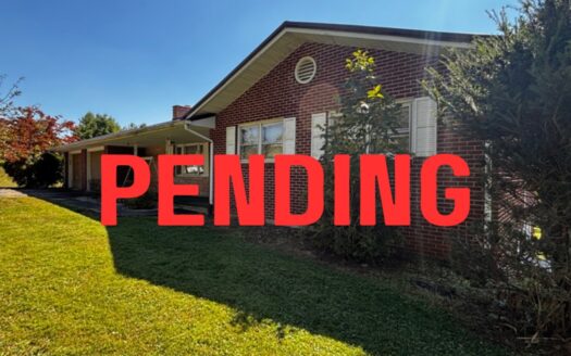 ** PENDING ** Investment Home for Sale in Floyd VA