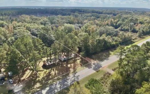 Two Homes On One Acre — Country Living Off Hwy 2!