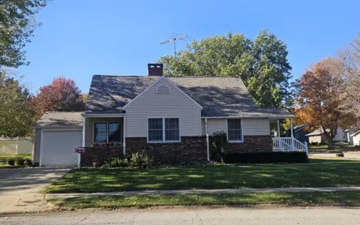3 Bedroom, 2 Bath Home on Corner Lot In Harlan, IA Has Character