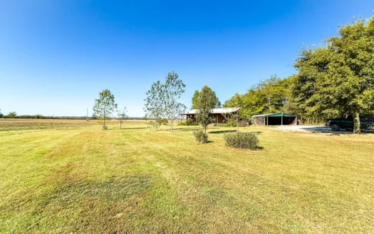 885 Sq Ft Cabin on 1.58 Acres in Garvin, OK – Bid Online