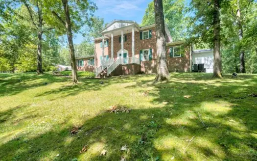 Country Home for Sale in Lewis County, Tennessee
